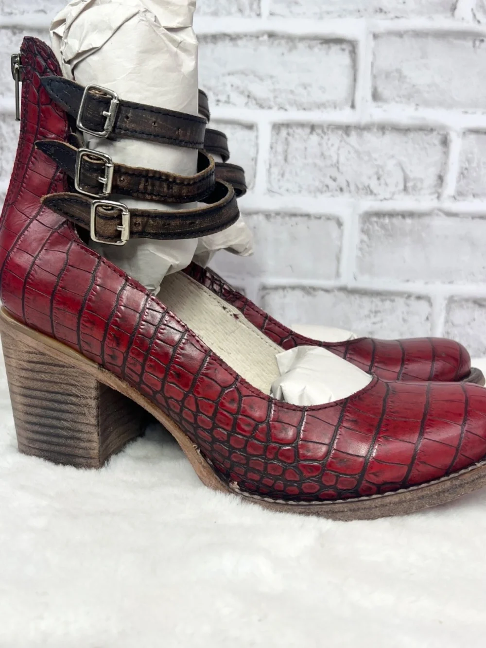 🦅BNIB🤩|•FREEBIRD BY STEVEN•| 'Randi' Red Croc Heeled Mary Jane Size 10